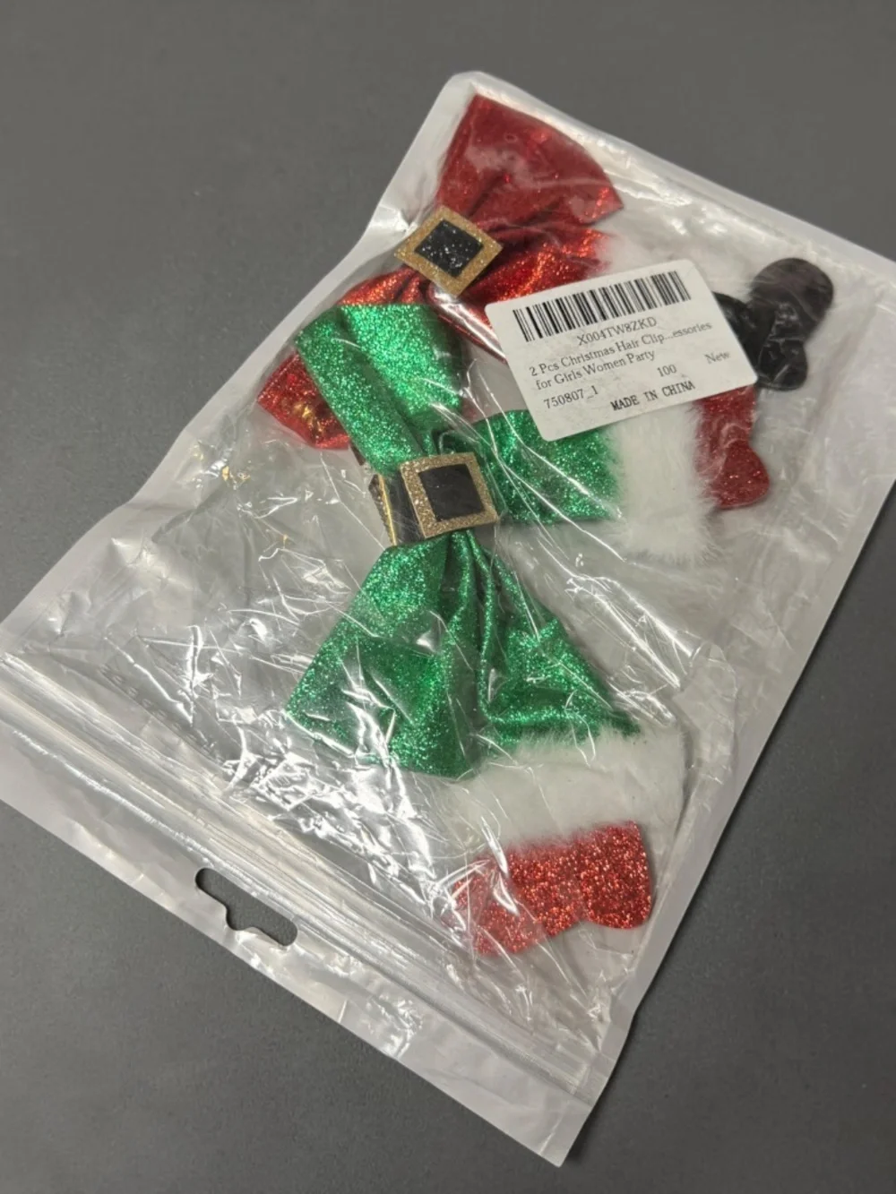 Christmas Glitter Bow Hair Clips Set of 2 Red Green Sequin Santa Holiday NWOT